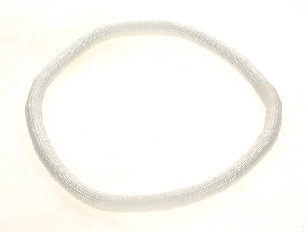 Transparente Dichtschnur mit strukturierter Oberfläche, vermutlich von Bosch, in runder Form und leicht zusammengefasst.